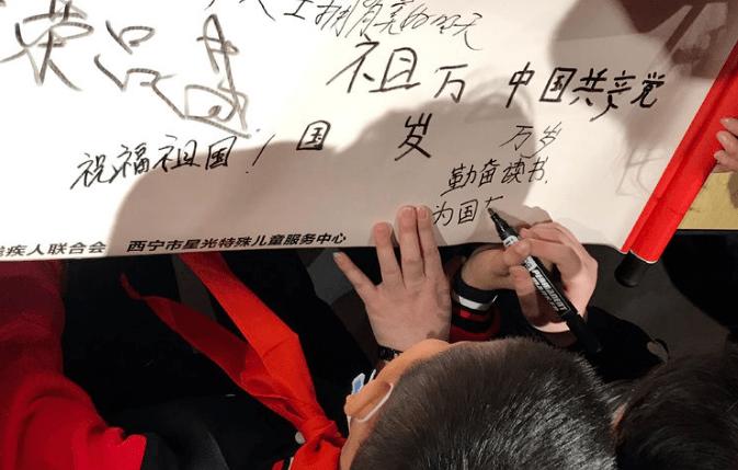 超级闪躲游戏